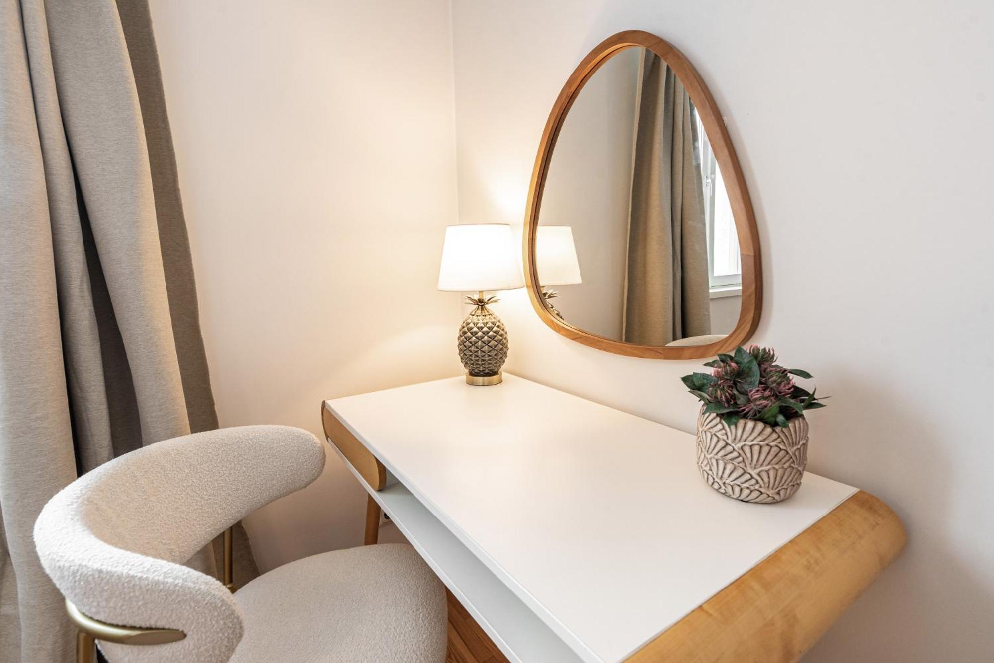 Airhome - Tower Apartment Tallinn Exterior foto